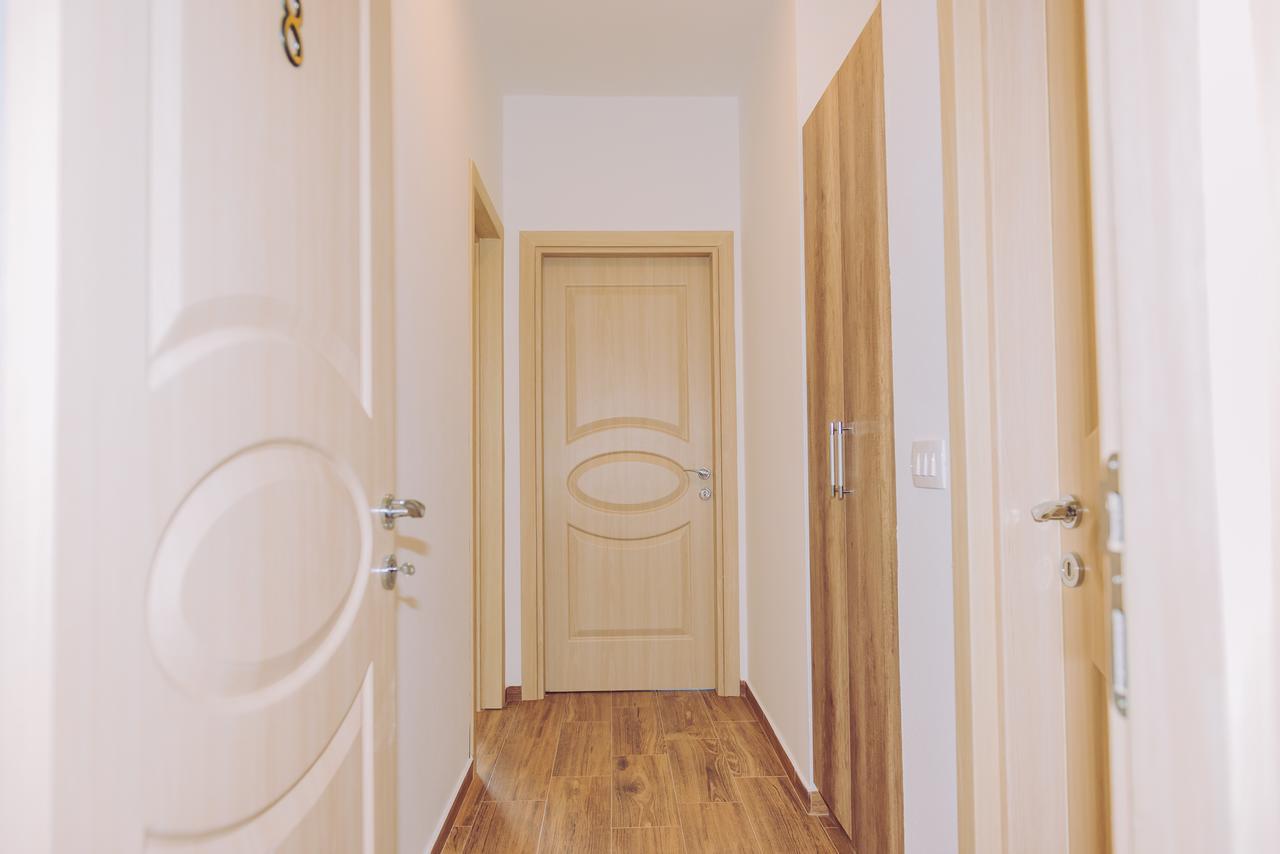 Apartments Krstovic Sutomore Exterior foto