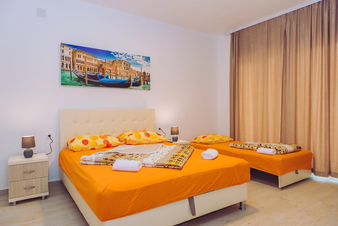 Apartments Krstovic Sutomore Exterior foto