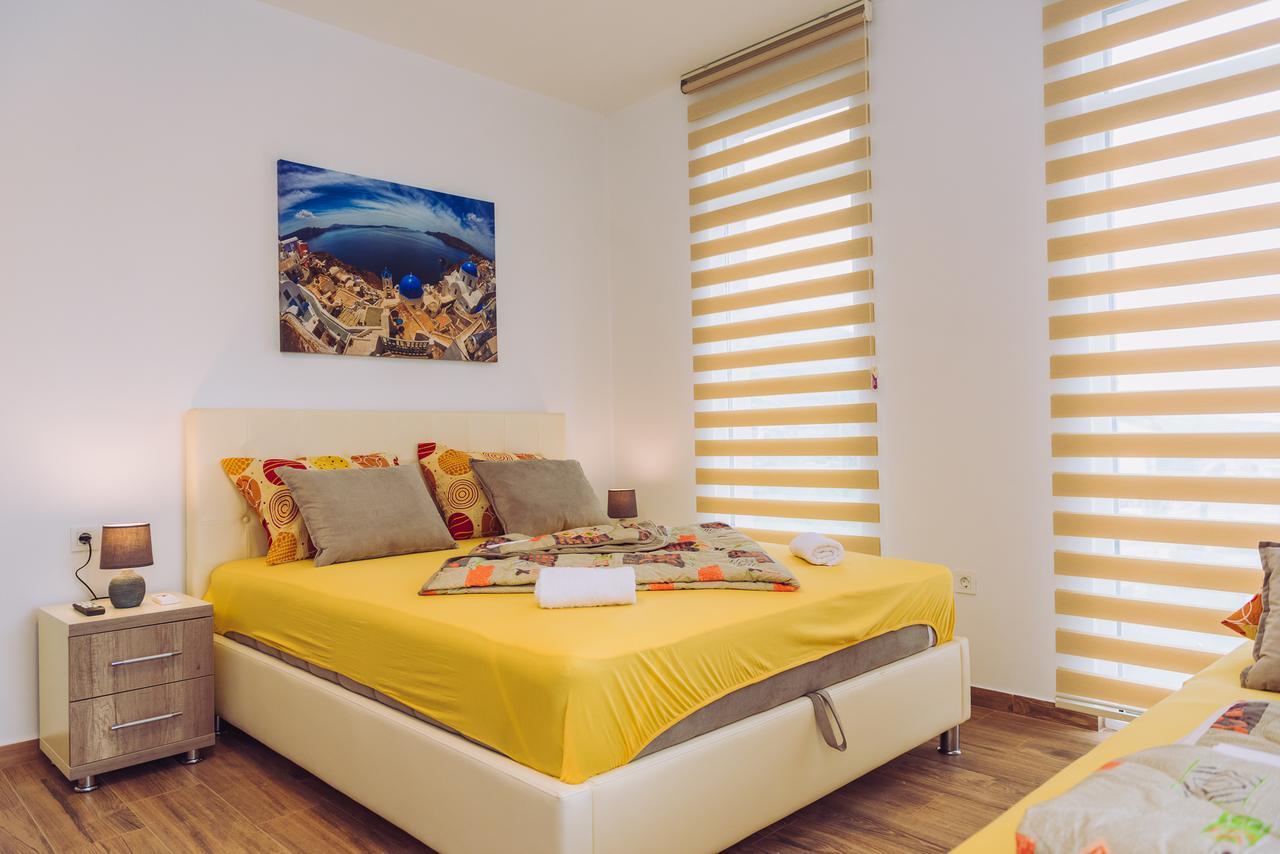 Apartments Krstovic Sutomore Exterior foto